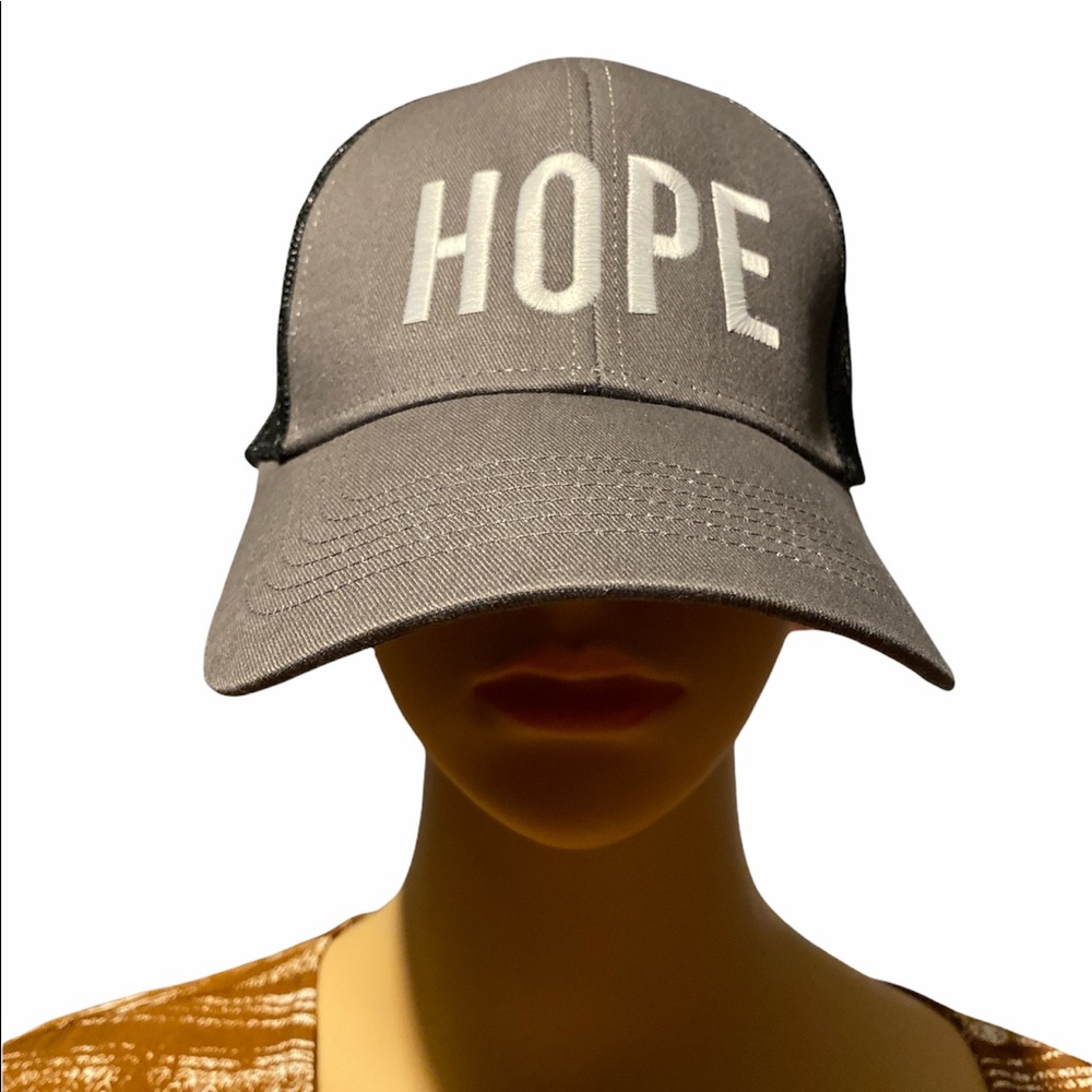 🌻HOPE Capamerica Gray SnapBack OS